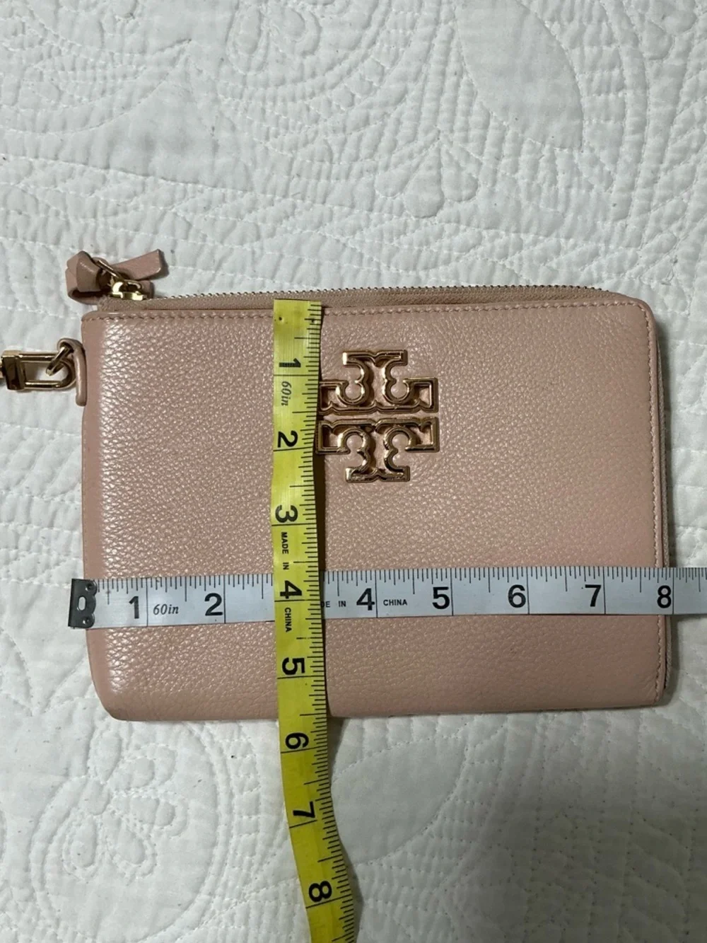 EUC Tory Burch Britten Large Zip Pouch Light Pink
